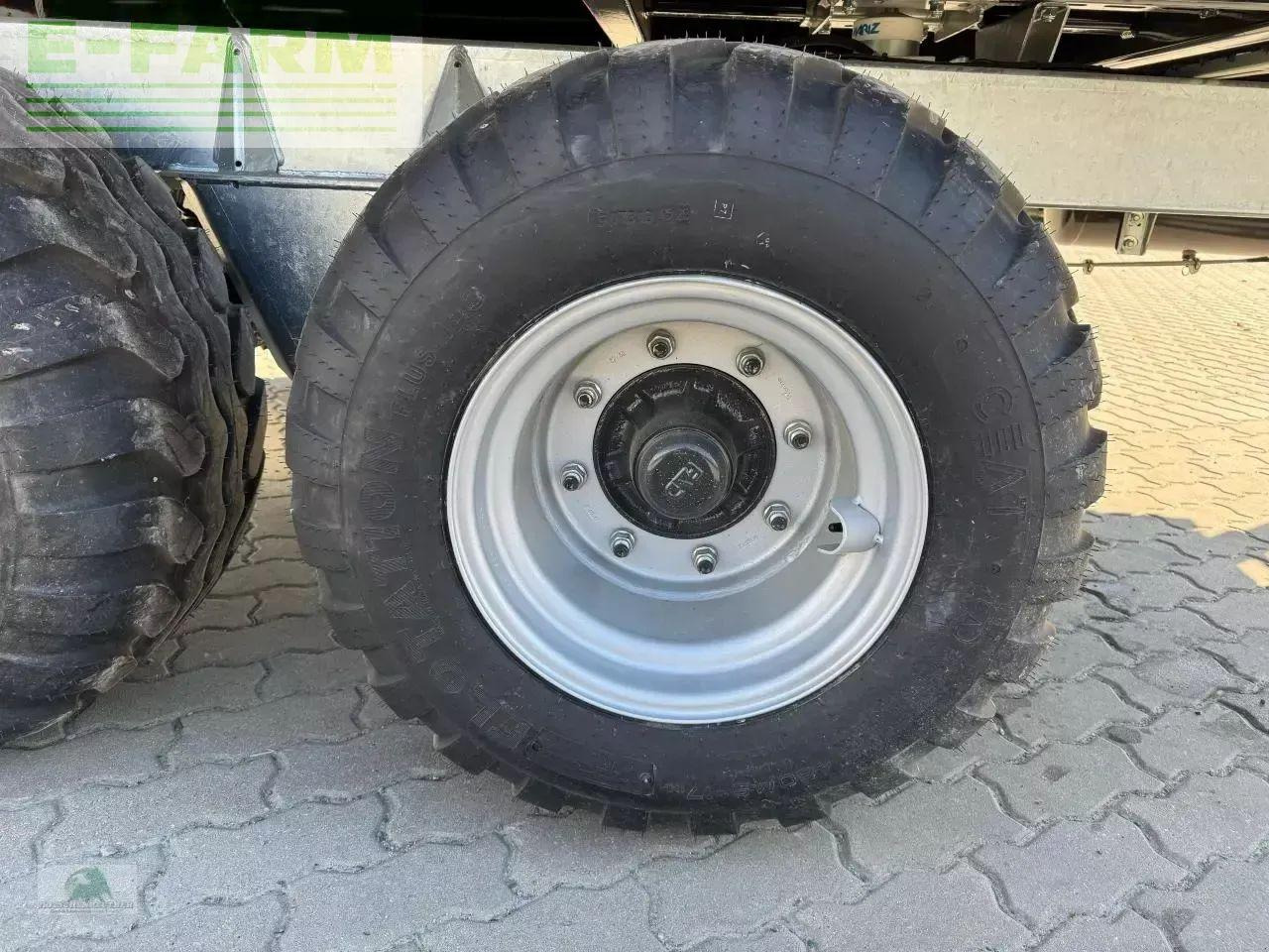 Savivartė traktorinė priekaba Fliegl tdk 100vr fox tandem: foto 13