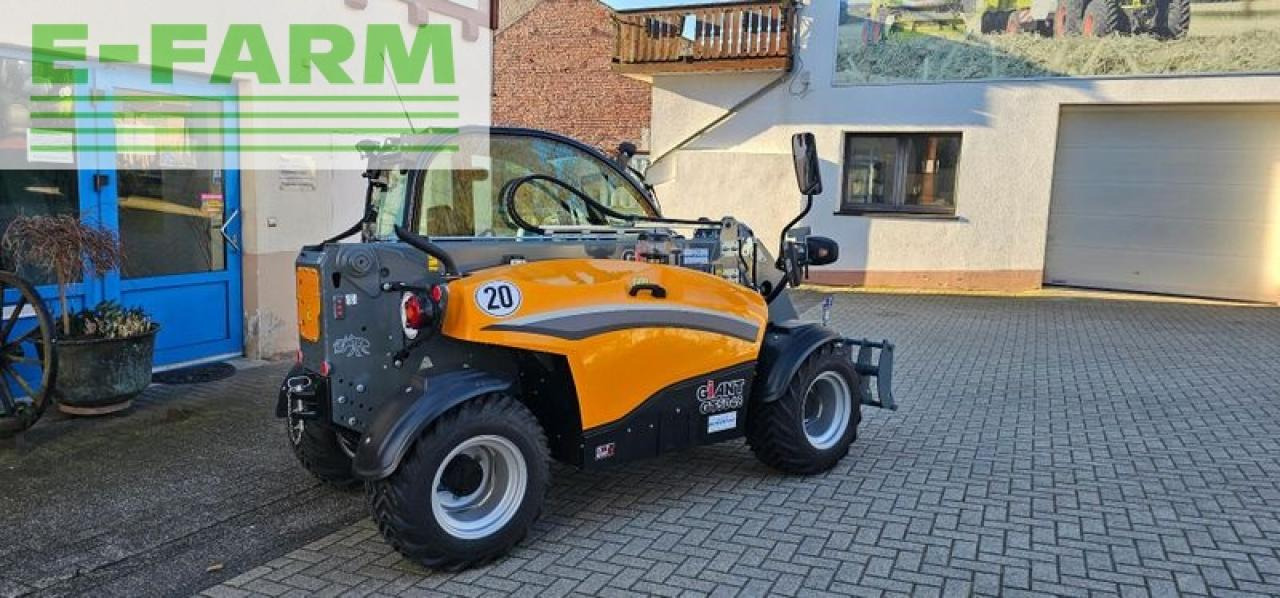 Giant gt 5048 teleskoplader euro aufnahme, pro inching + handgas - Teleskopinis krautuvas: foto 4 Giant gt 5048 teleskoplader euro aufnahme, pro inching + handgas - Teleskopinis krautuvas: foto 4