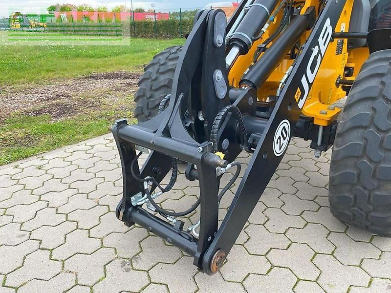 JCB 406 agri - Mini ekskavatorius: foto 2 JCB 406 agri - Mini ekskavatorius: foto 2