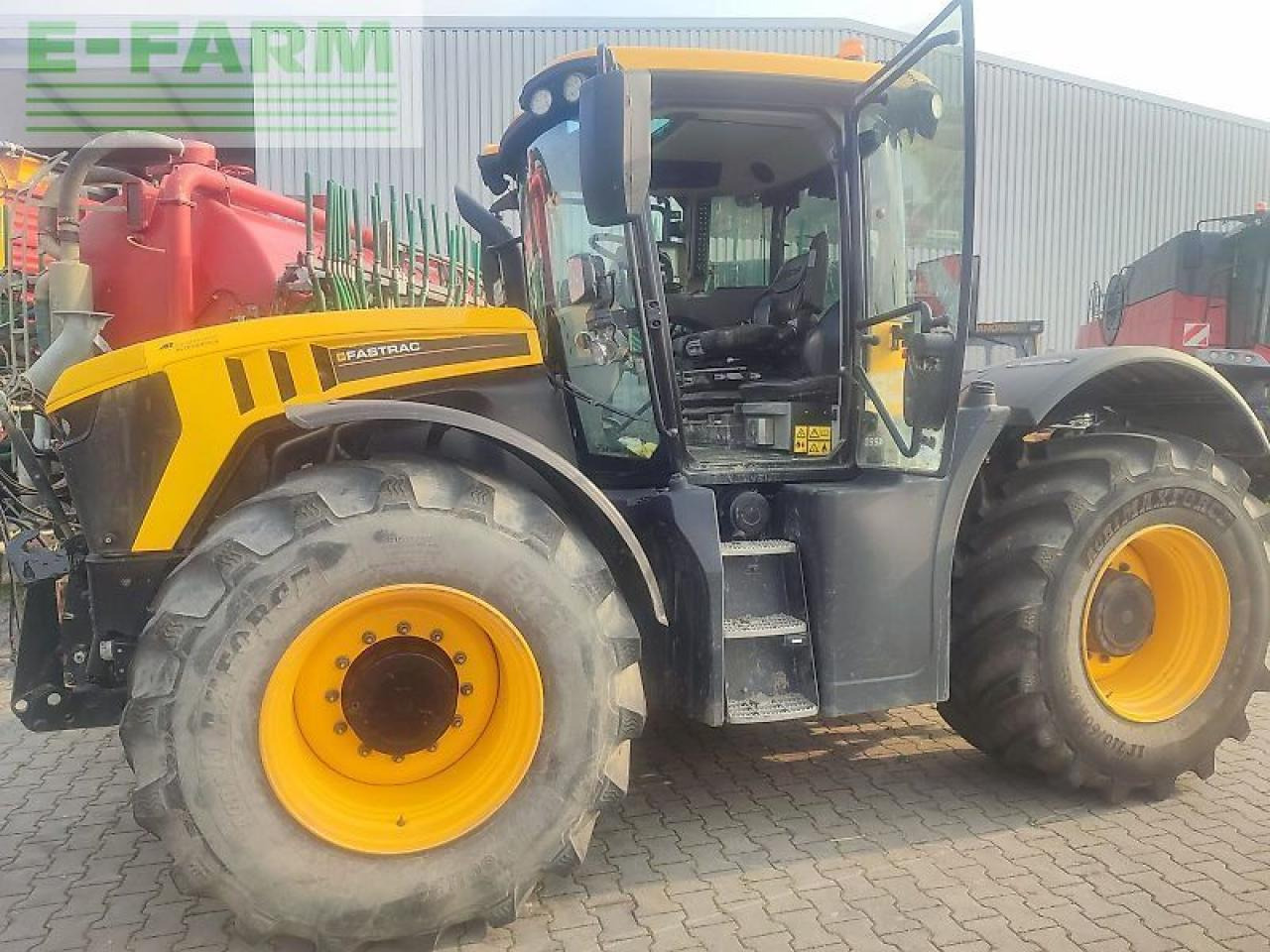 JCB 4220 fastrac - Traktorius: foto 3 JCB 4220 fastrac - Traktorius: foto 3