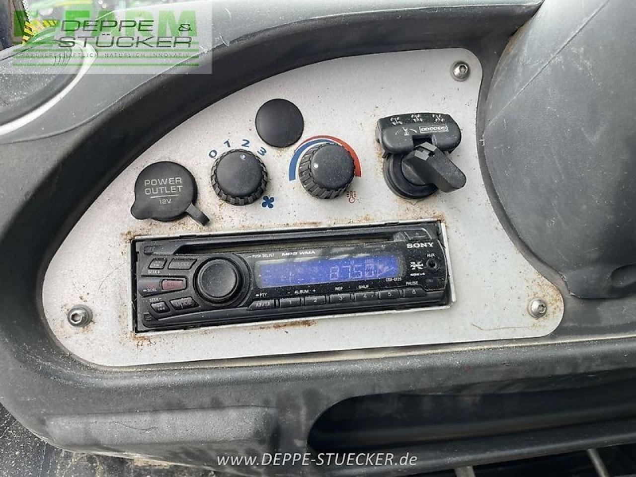 Teleskopinis krautuvas JCB 527-55: foto 8