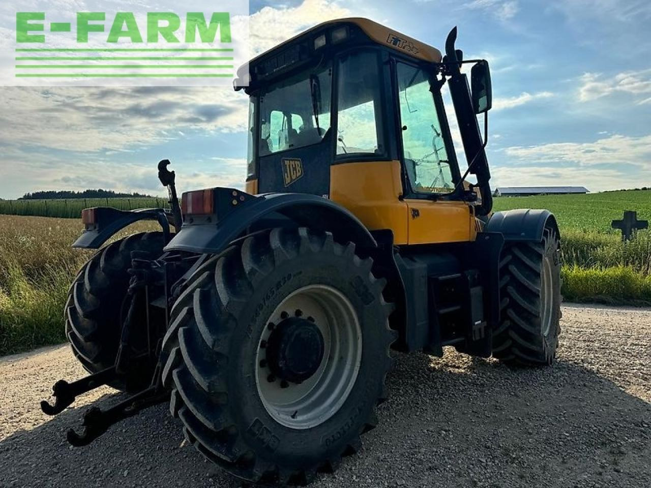 JCB fastrac 3185 smothshift - Traktorius: foto 3 JCB fastrac 3185 smothshift - Traktorius: foto 3
