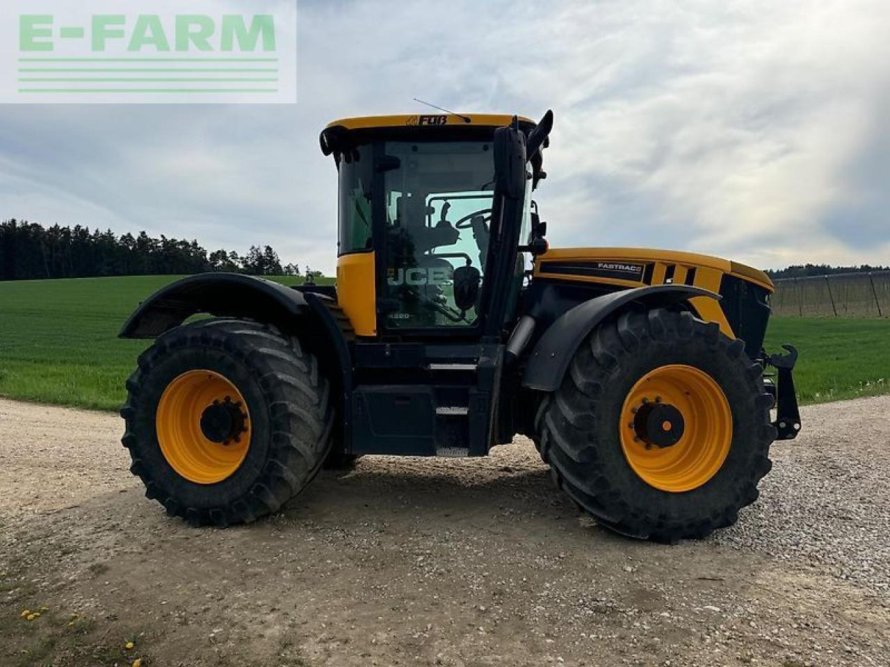 JCB fastrac 4220 - Traktorius: foto 4 JCB fastrac 4220 - Traktorius: foto 4