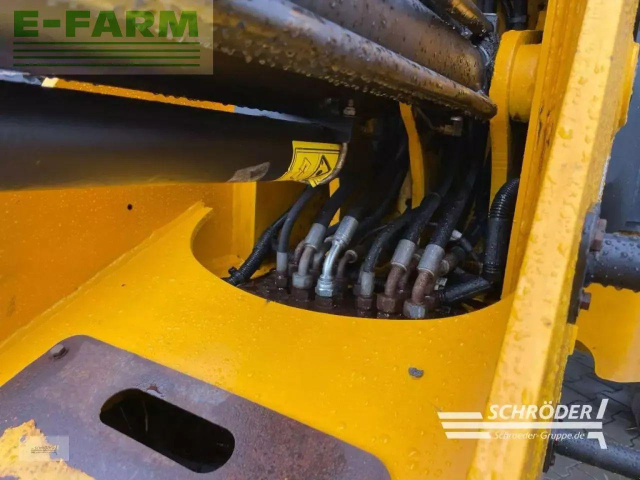 Mini ekskavatorius JCB tm 180 agri: foto 11