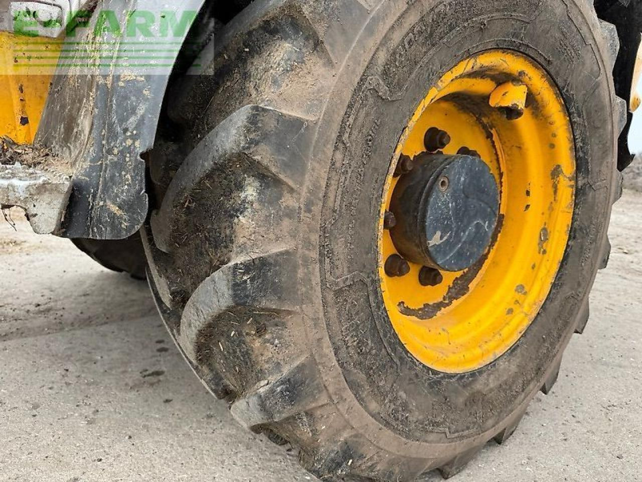 JCB tm 220 agri tele - Ratinis krautuvas: foto 4 JCB tm 220 agri tele - Ratinis krautuvas: foto 4