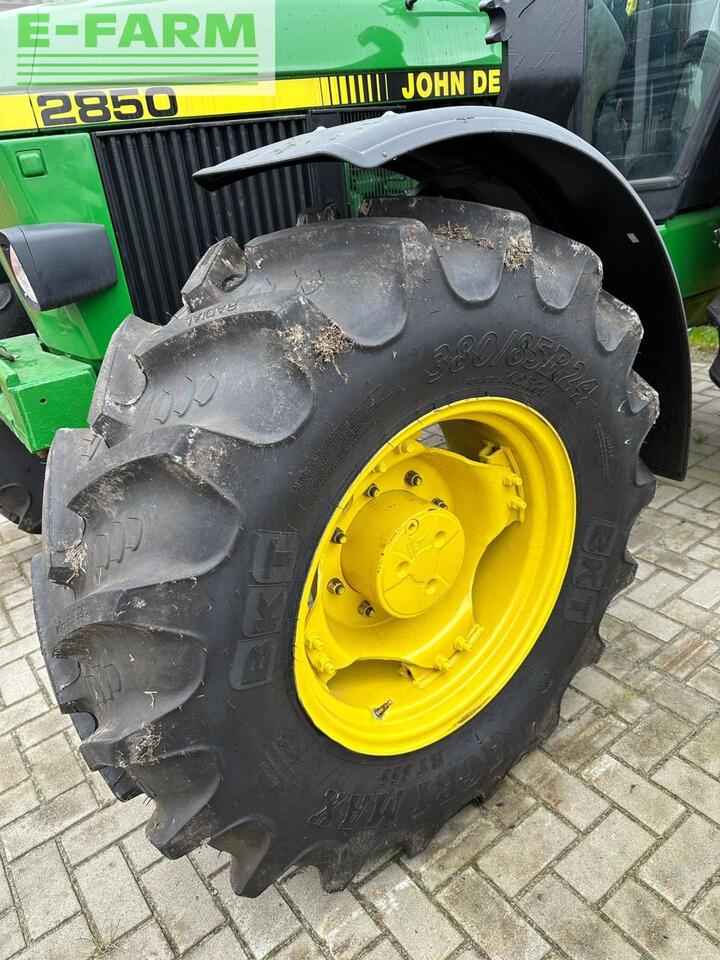 Traktorius John Deere 2850: foto 9