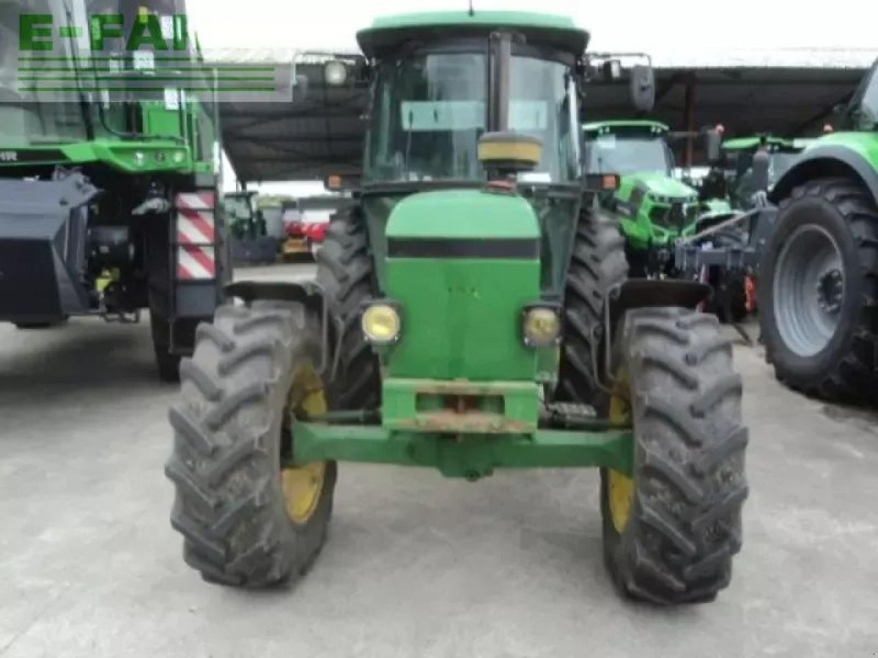 John Deere 2850 - Traktorius: foto 4 John Deere 2850 - Traktorius: foto 4