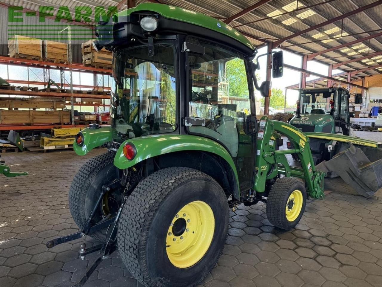 John Deere 3320 - Traktorius: foto 3 John Deere 3320 - Traktorius: foto 3