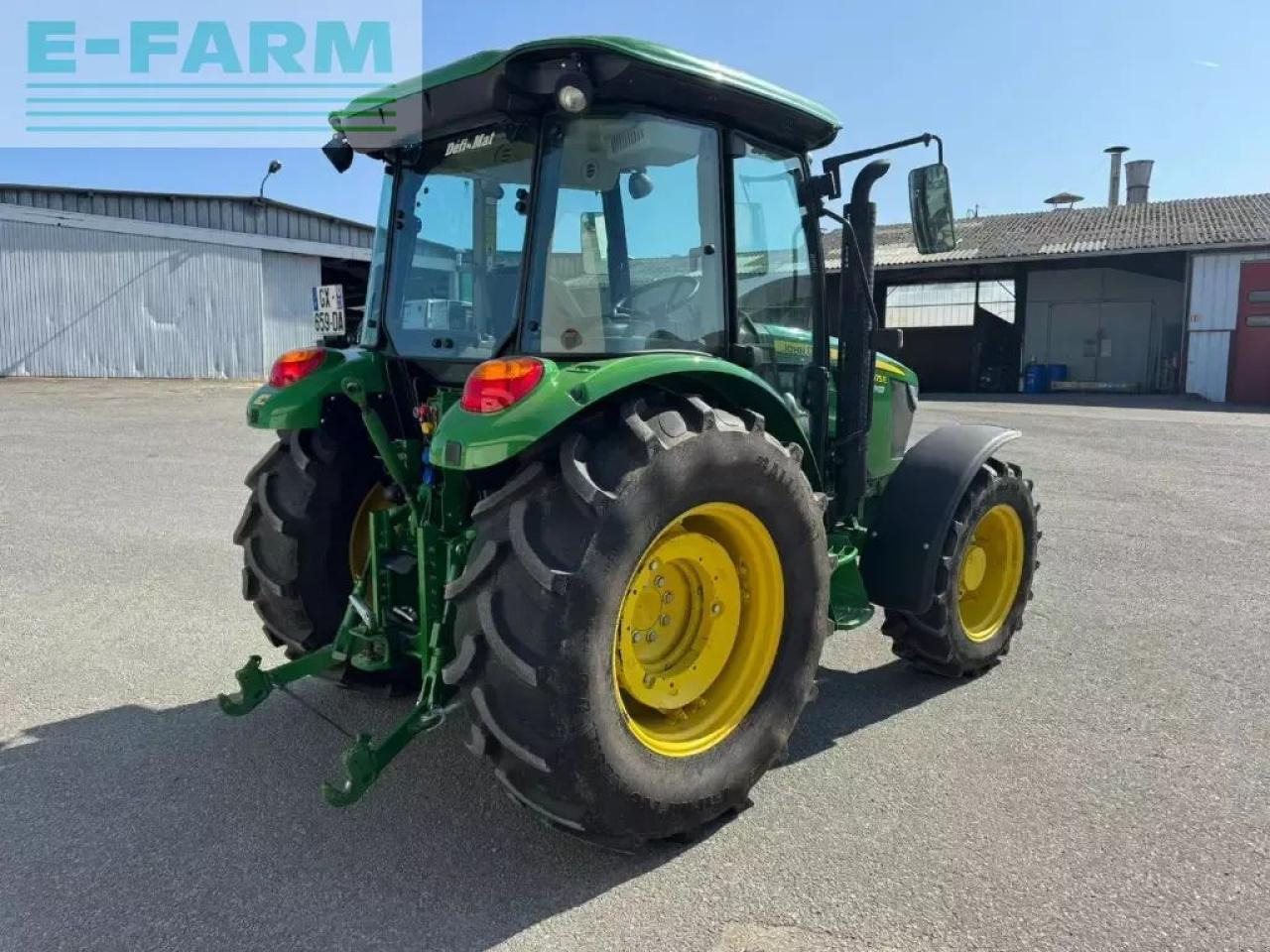 John Deere 5075e - Traktorius: foto 3 John Deere 5075e - Traktorius: foto 3