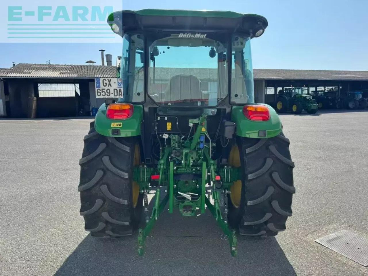 John Deere 5075e - Traktorius: foto 5 John Deere 5075e - Traktorius: foto 5