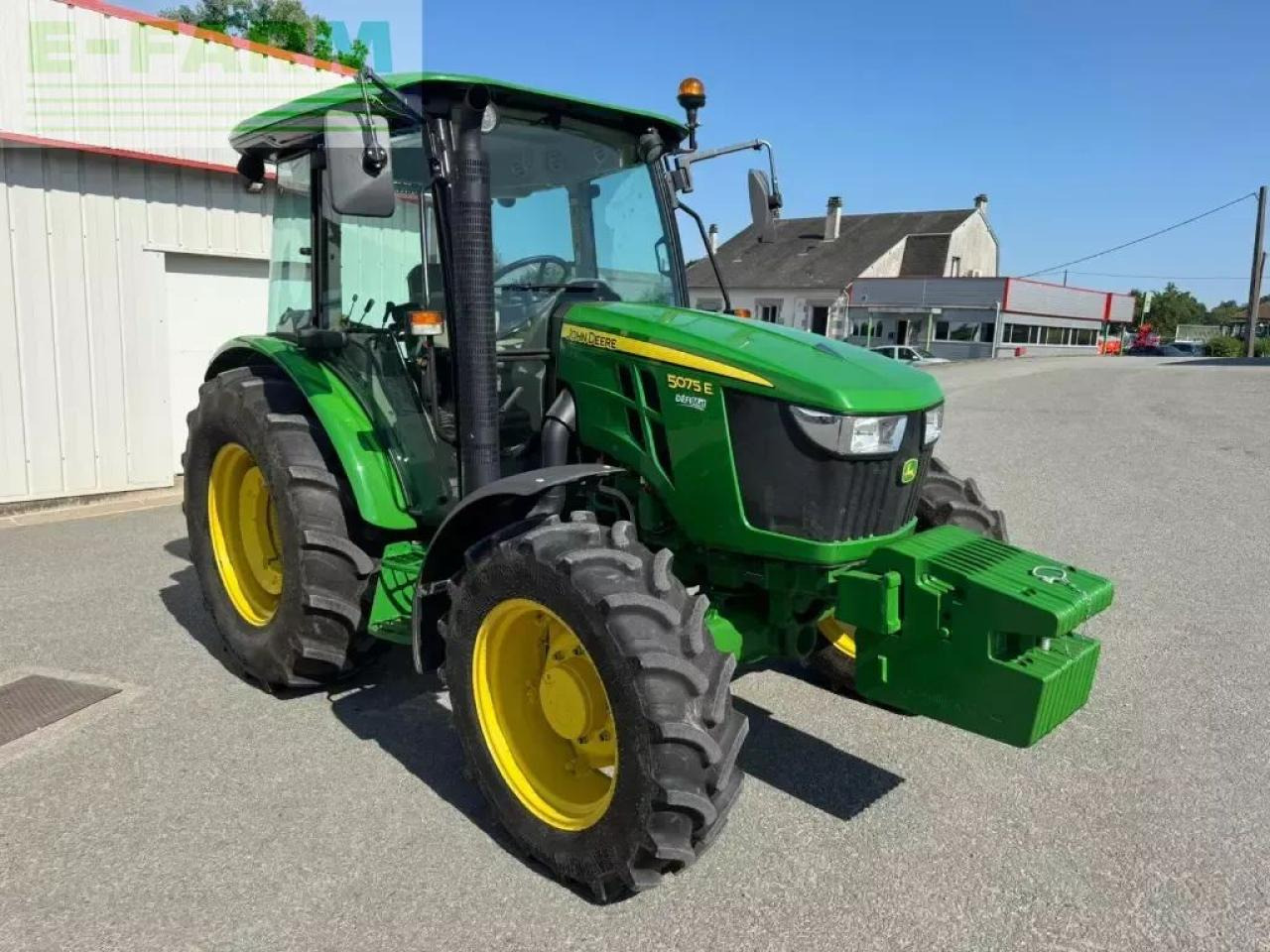 John Deere 5075e - Traktorius: foto 1 John Deere 5075e - Traktorius: foto 1