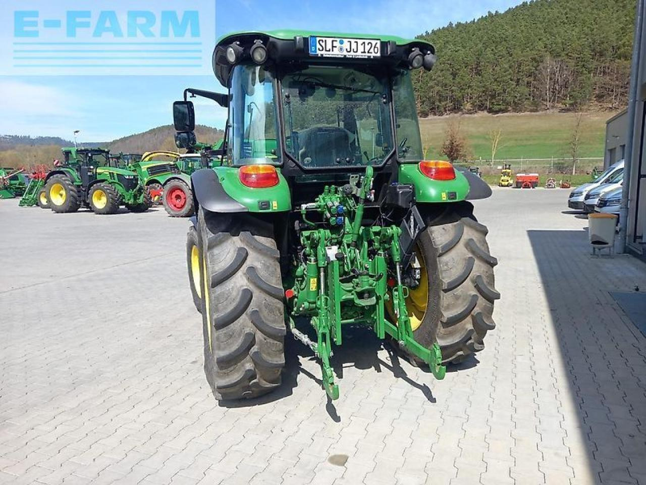 John Deere 5100m - Traktorius: foto 3 John Deere 5100m - Traktorius: foto 3