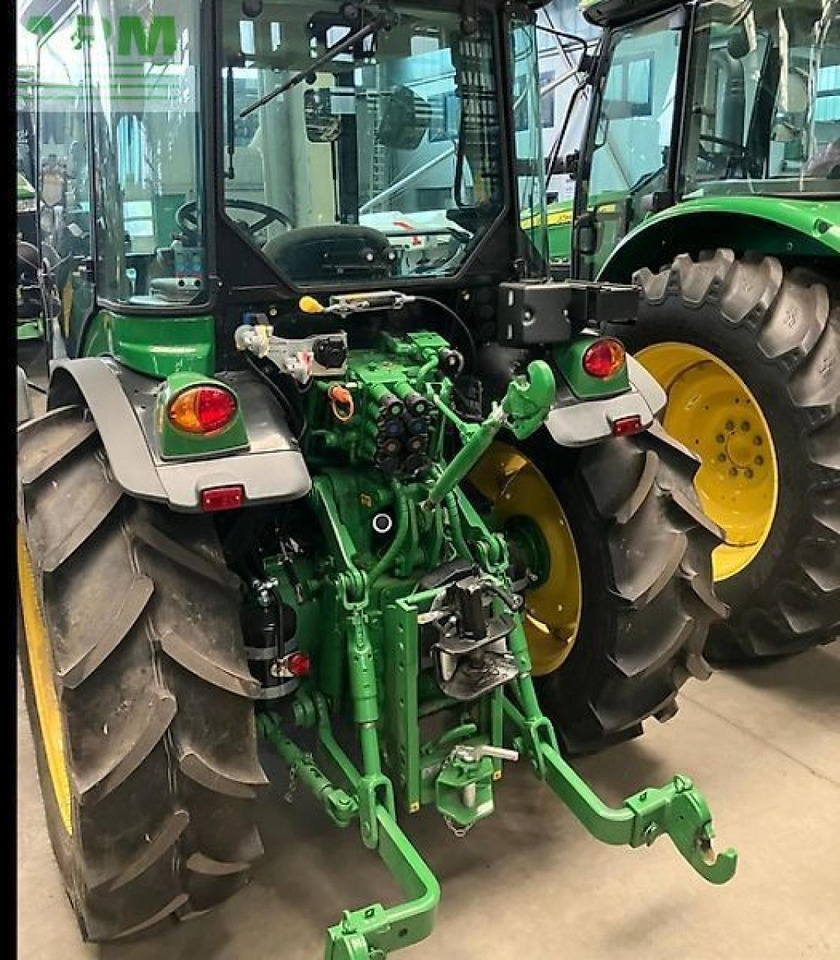 John Deere 5115gf - Traktorius: foto 3 John Deere 5115gf - Traktorius: foto 3