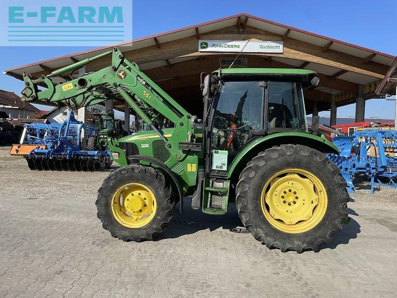 John Deere 5620 fl premium - Traktorius: foto 3 John Deere 5620 fl premium - Traktorius: foto 3