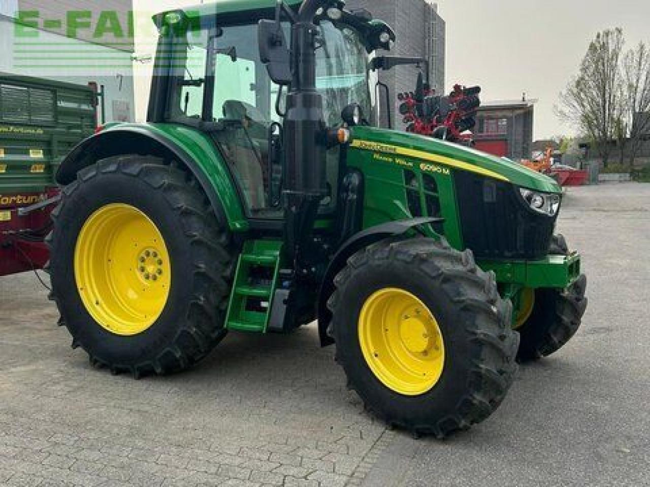 John Deere 6090m - Traktorius: foto 1 John Deere 6090m - Traktorius: foto 1
