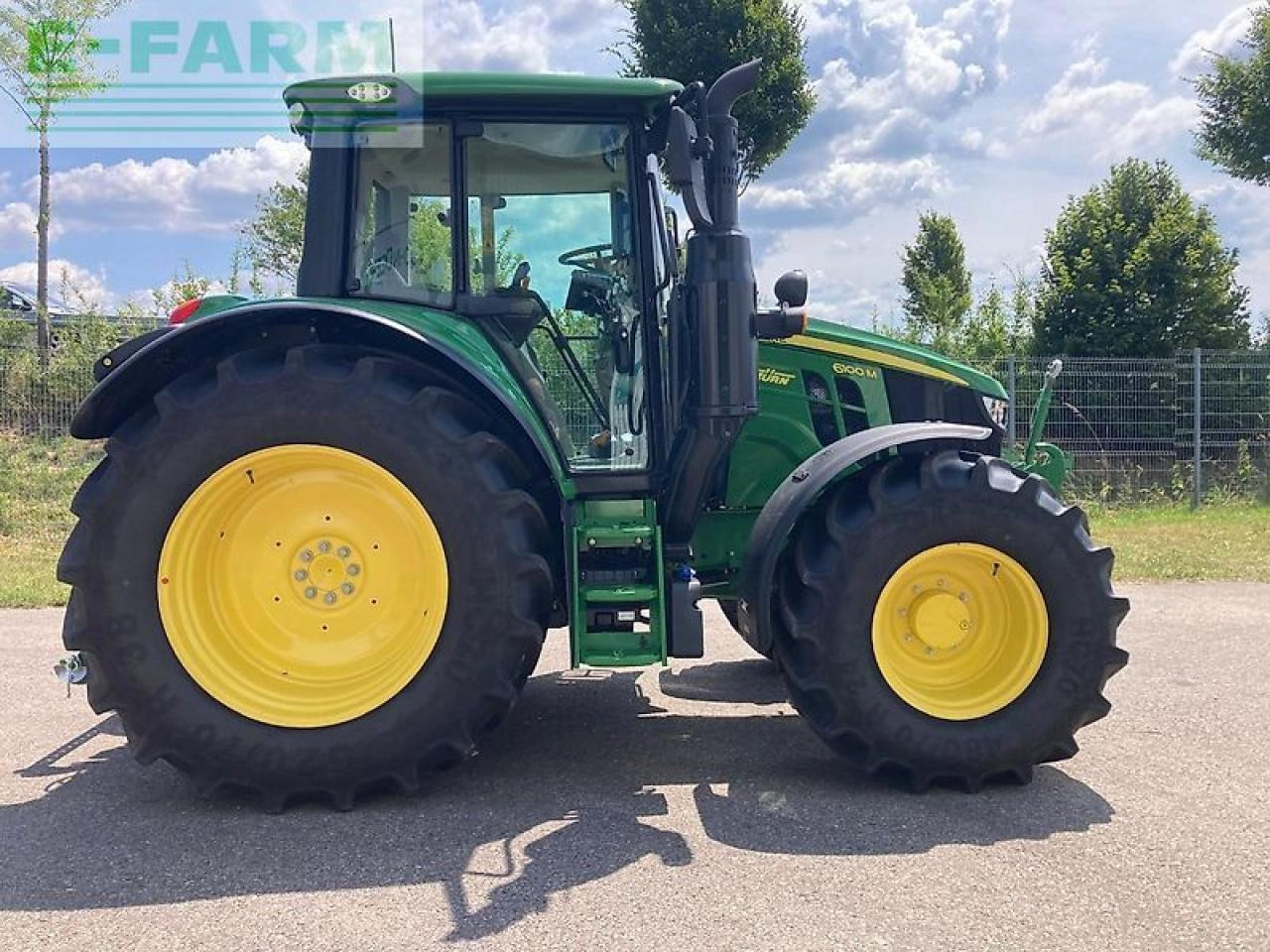 John Deere 6100m - Traktorius: foto 2 John Deere 6100m - Traktorius: foto 2