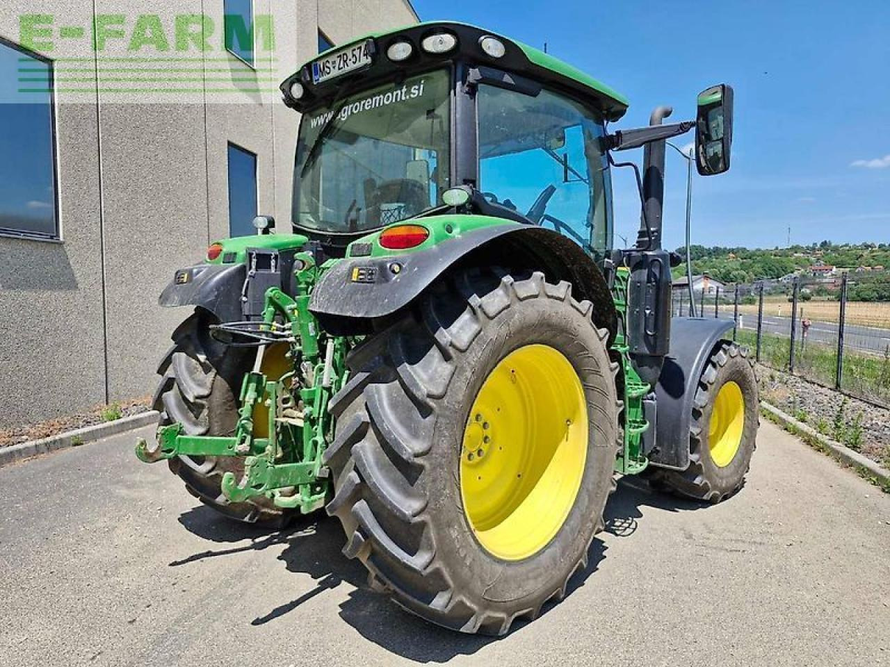John Deere 6110r - Traktorius: foto 3 John Deere 6110r - Traktorius: foto 3