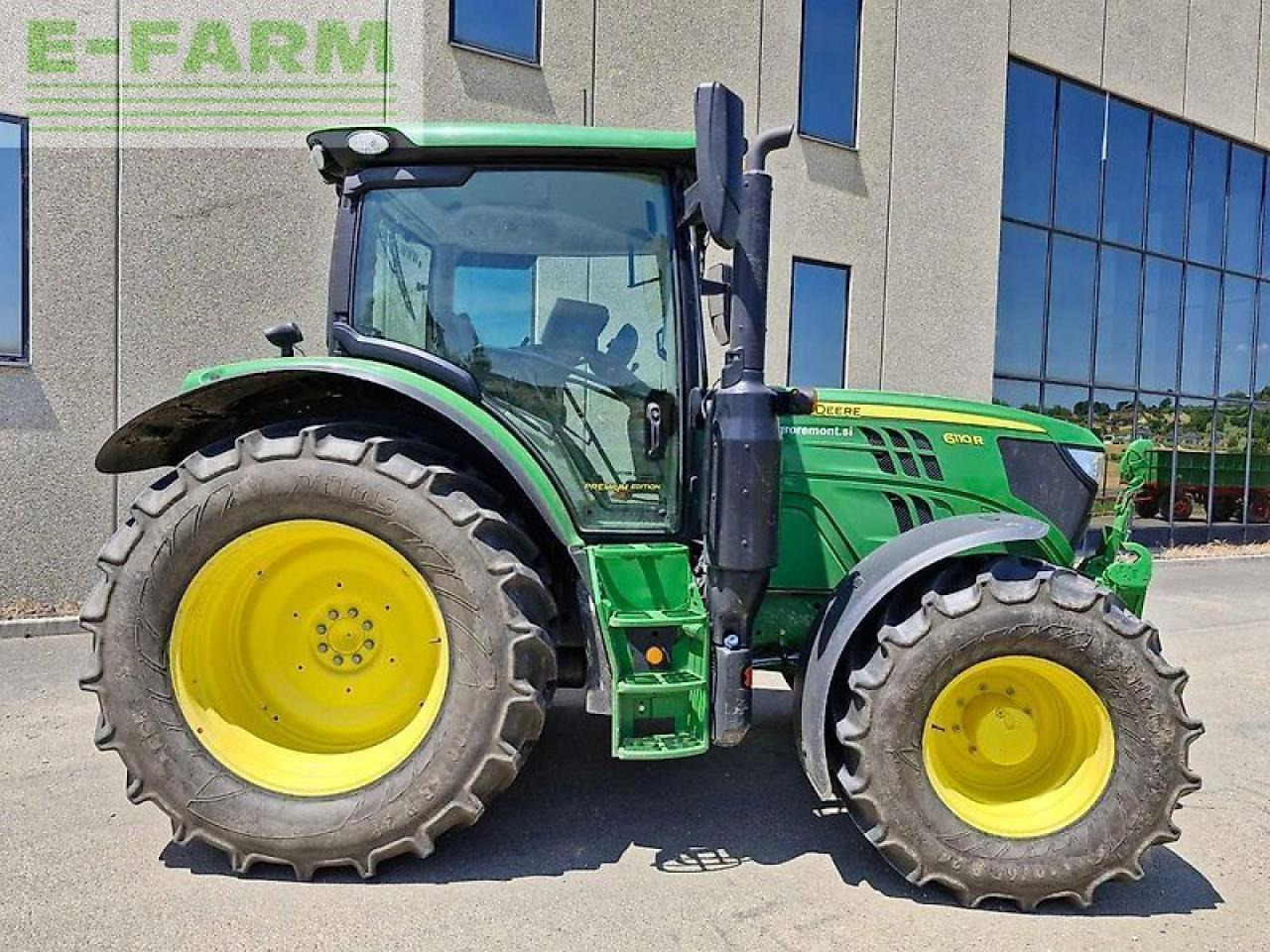 John Deere 6110r - Traktorius: foto 5 John Deere 6110r - Traktorius: foto 5