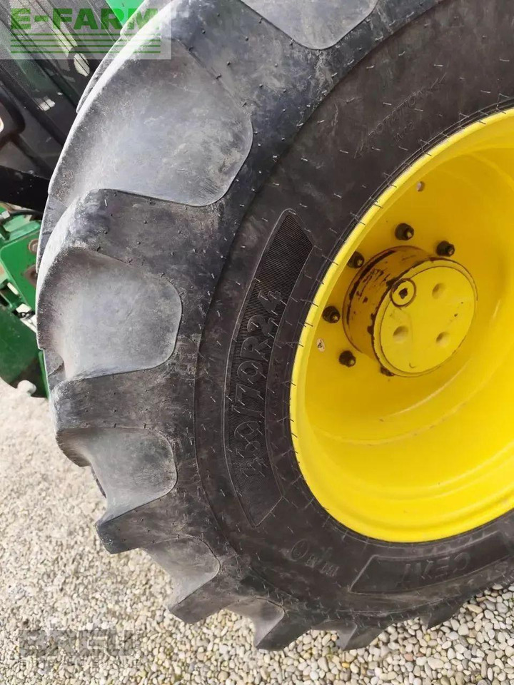 John Deere 6120 - Traktorius: foto 2 John Deere 6120 - Traktorius: foto 2