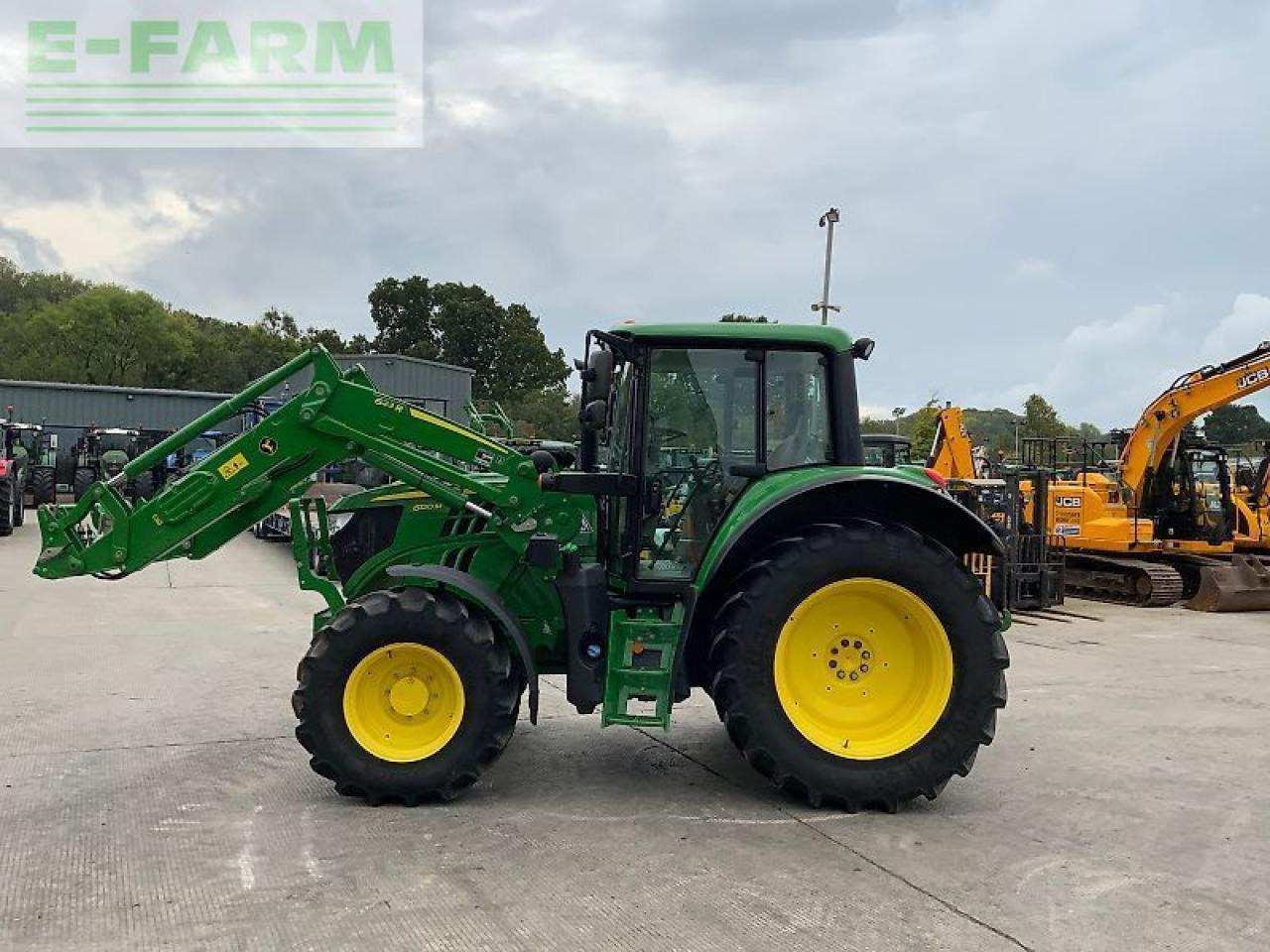 John Deere 6120m tractor (st24650) - Traktorius: foto 5 John Deere 6120m tractor (st24650) - Traktorius: foto 5