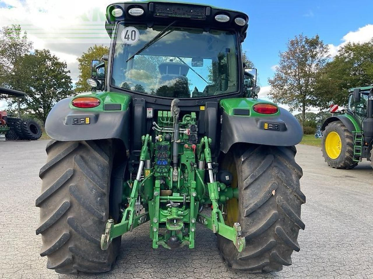 John Deere 6130 r - Traktorius: foto 4 John Deere 6130 r - Traktorius: foto 4