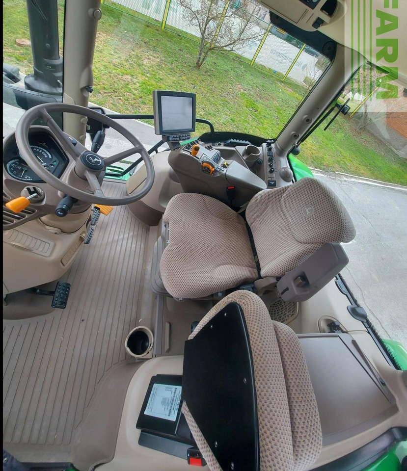 Traktorius John Deere 6130R: foto 12