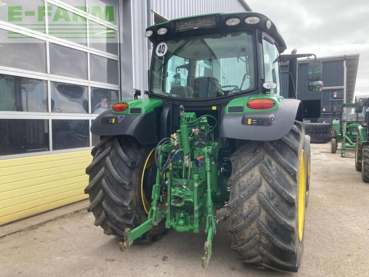 John Deere 6130r - Traktorius: foto 5 John Deere 6130r - Traktorius: foto 5