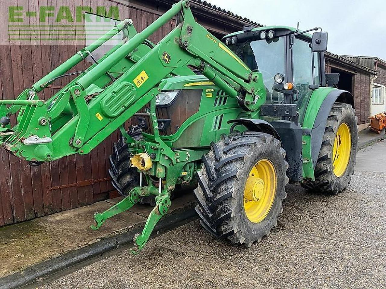 John Deere 6135 m - Traktorius: foto 1 John Deere 6135 m - Traktorius: foto 1