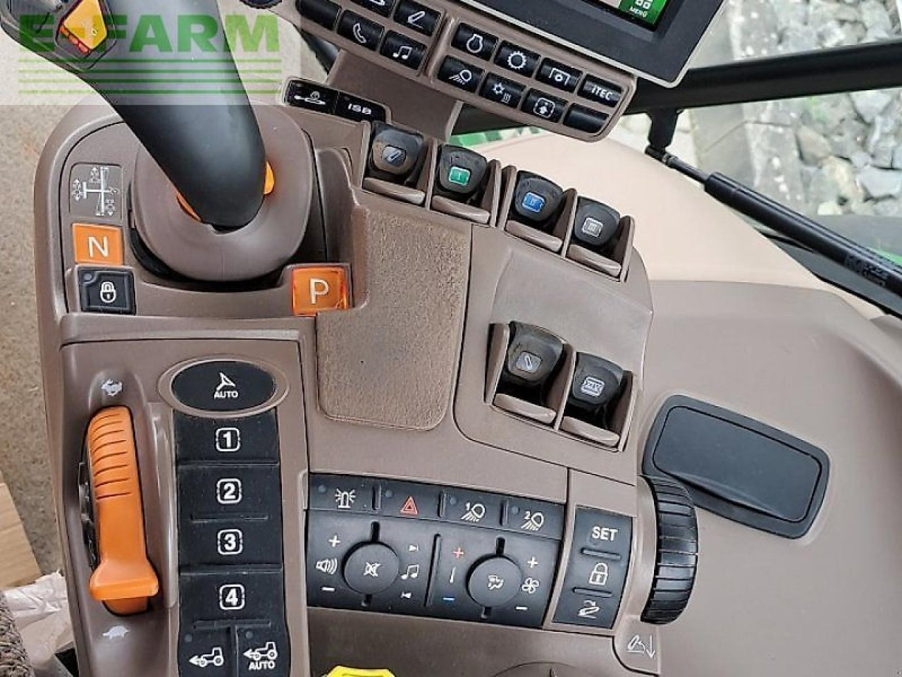 John Deere 6145r - Traktorius: foto 2 John Deere 6145r - Traktorius: foto 2