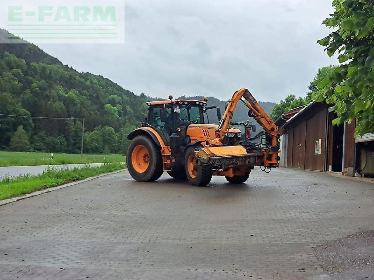 John Deere 6145r - Traktorius: foto 1 John Deere 6145r - Traktorius: foto 1