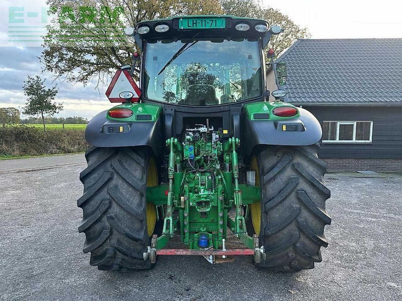 John Deere 6150r autopower+at-ready+frontlader - Traktorius: foto 4 John Deere 6150r autopower+at-ready+frontlader - Traktorius: foto 4
