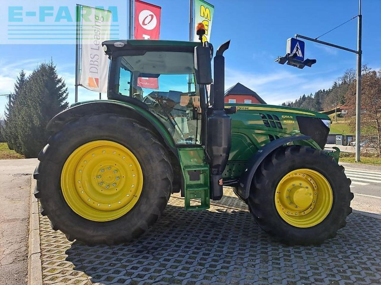 John Deere 6155r - Traktorius: foto 4 John Deere 6155r - Traktorius: foto 4