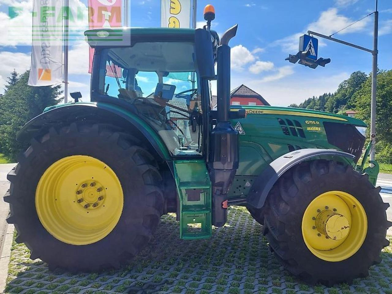 John Deere 6155r - Traktorius: foto 4 John Deere 6155r - Traktorius: foto 4