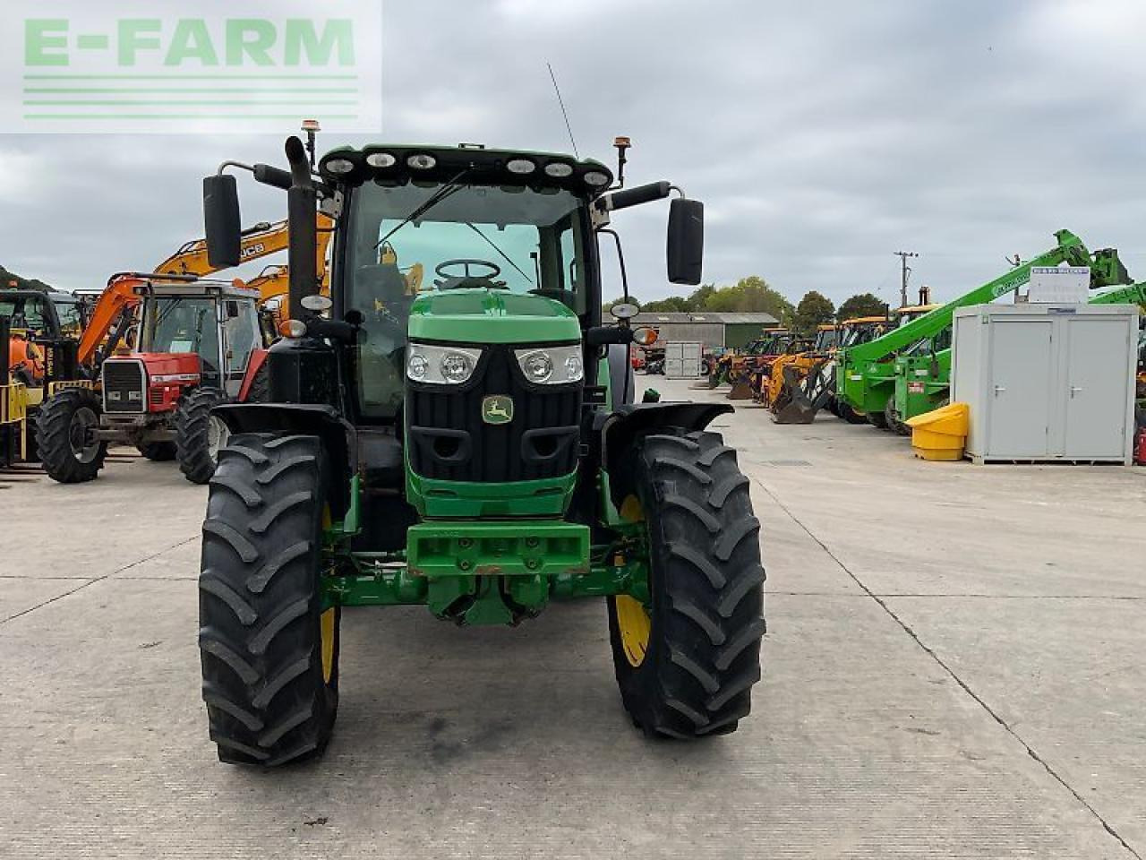 John Deere 6155r tractor (st24081) - Traktorius: foto 4 John Deere 6155r tractor (st24081) - Traktorius: foto 4