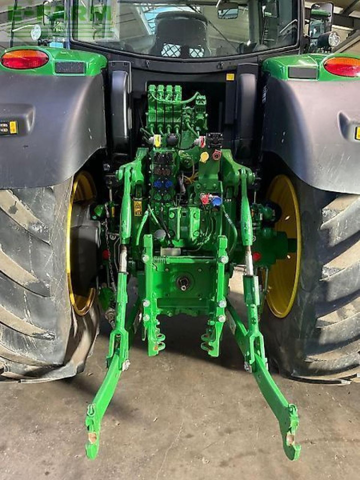 John Deere 6175 r - Traktorius: foto 4 John Deere 6175 r - Traktorius: foto 4