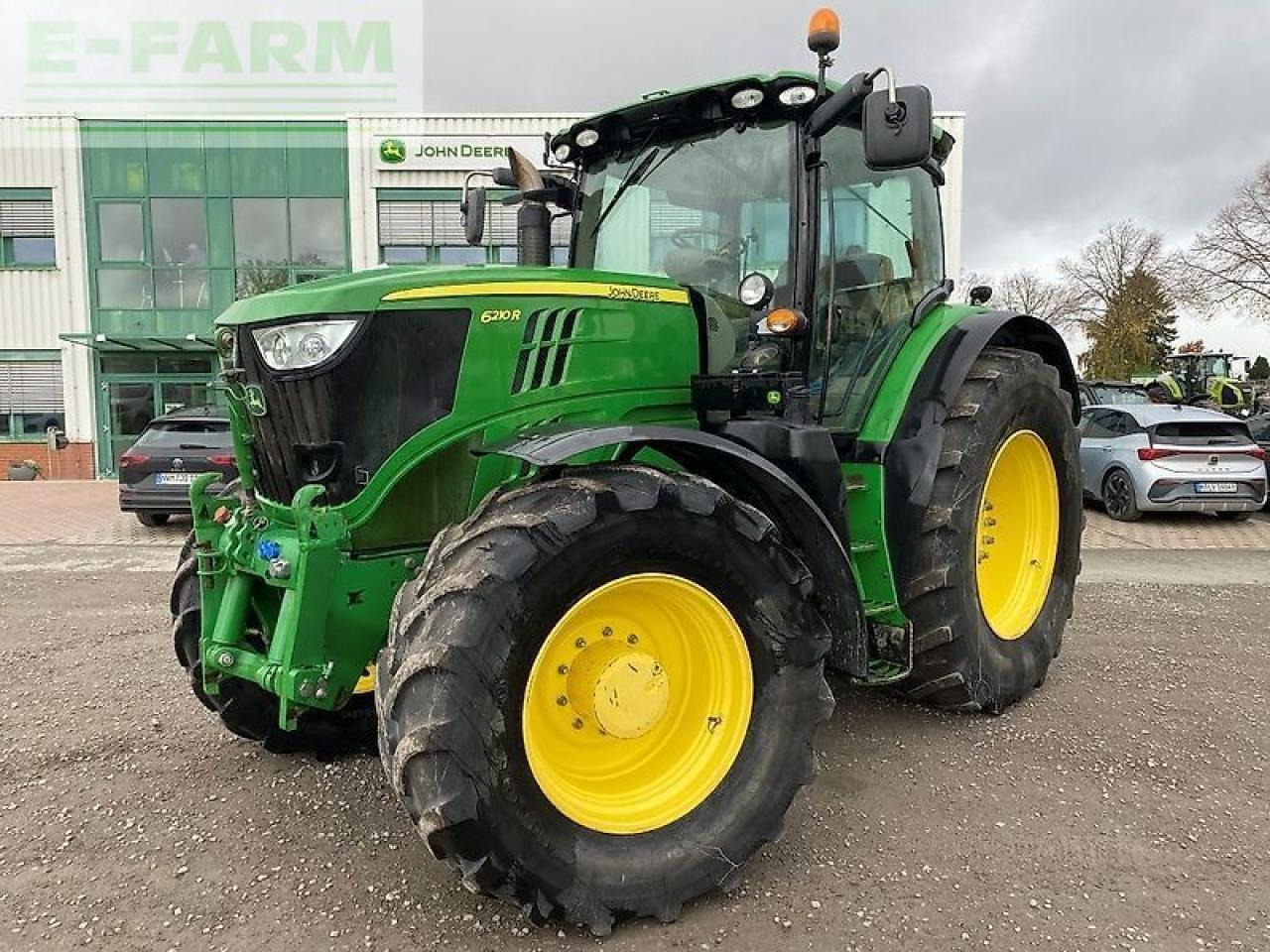 John Deere 6210r - Traktorius: foto 1 John Deere 6210r - Traktorius: foto 1