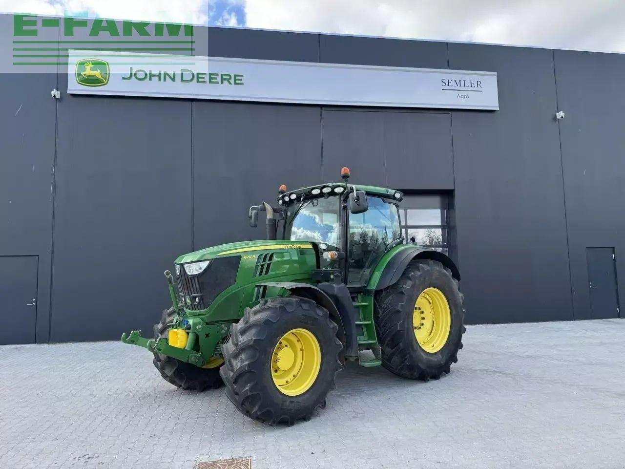John Deere 6210r - Traktorius: foto 1 John Deere 6210r - Traktorius: foto 1