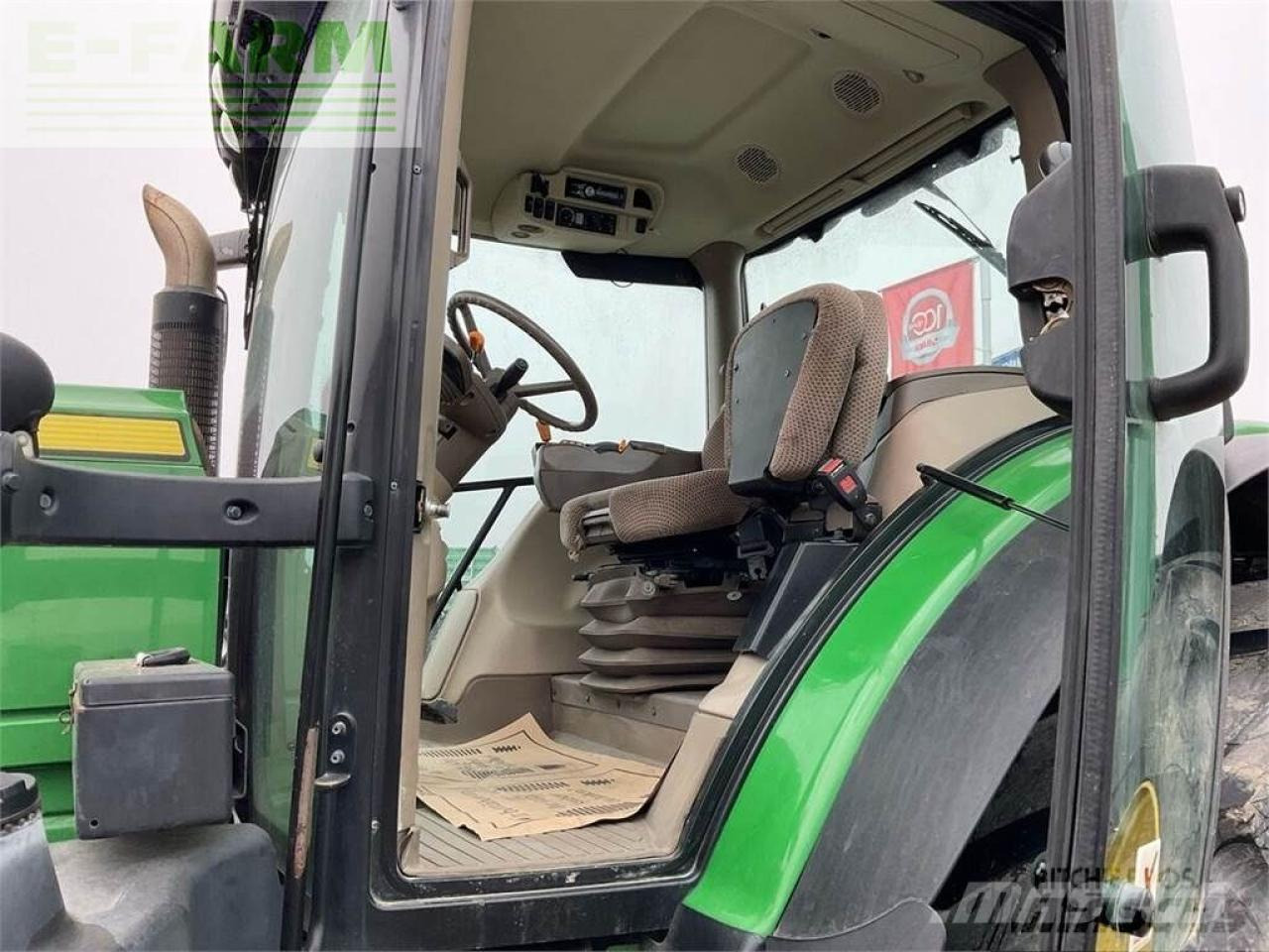 John Deere 6210r - Traktorius: foto 5 John Deere 6210r - Traktorius: foto 5