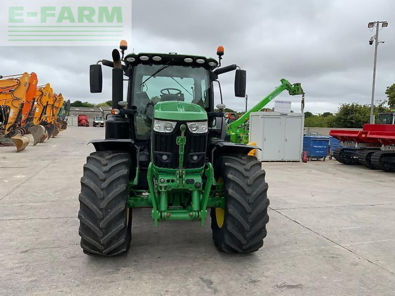 John Deere 6215r tractor (st23353) - Traktorius: foto 3 John Deere 6215r tractor (st23353) - Traktorius: foto 3