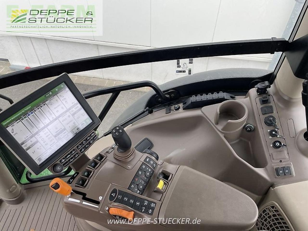 Traktorius John Deere 6230r: foto 8