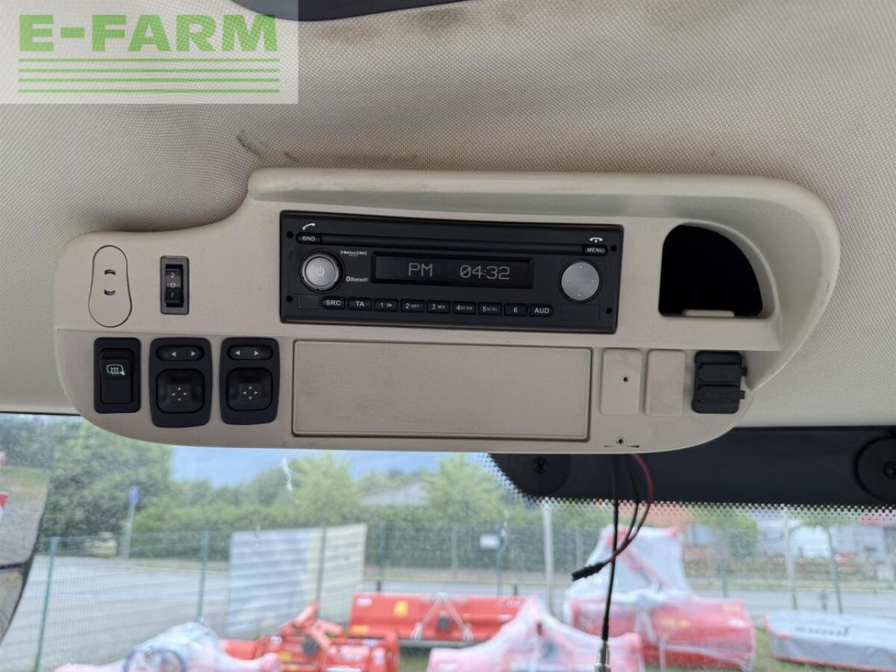 Traktorius John Deere 6250r: foto 18 Traktorius John Deere 6250r: foto 18