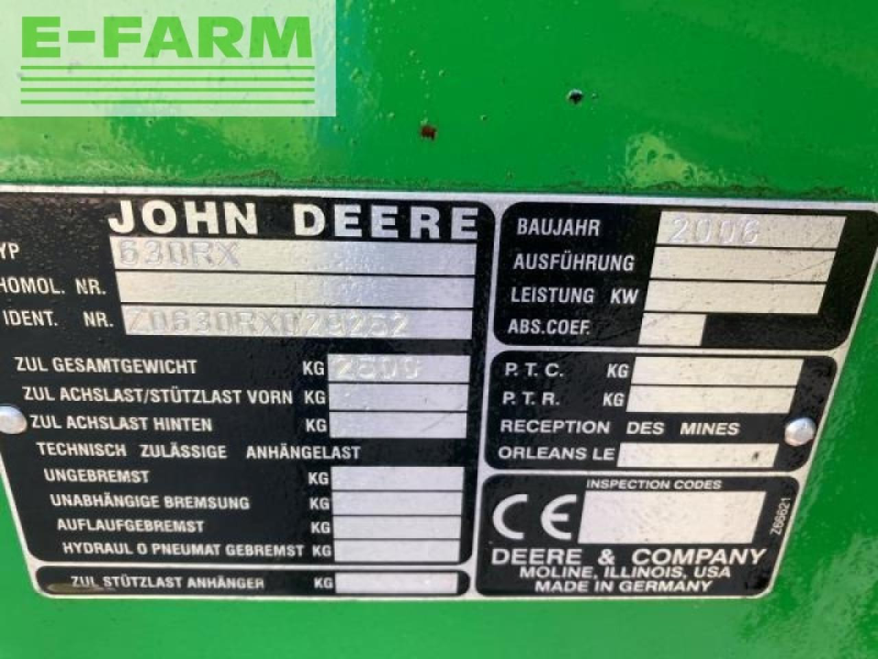Grūdų pjaunamoji John Deere 630r: foto 11