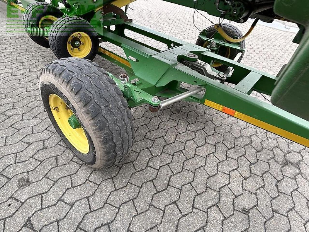 John Deere 640d - Įranga už pašarų kombainai: foto 4 John Deere 640d - Įranga už pašarų kombainai: foto 4