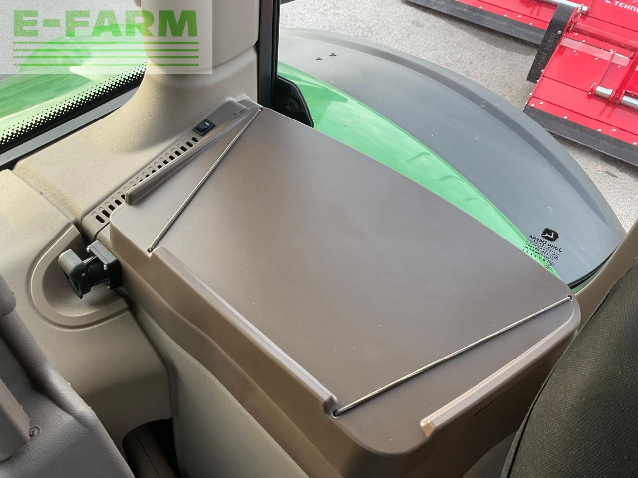 Traktorius John Deere 6R 215: foto 26