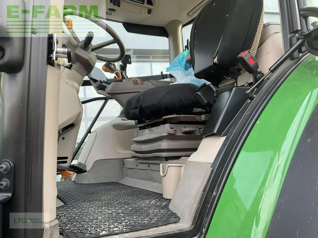 John Deere 6r 215 - Traktorius: foto 5 John Deere 6r 215 - Traktorius: foto 5