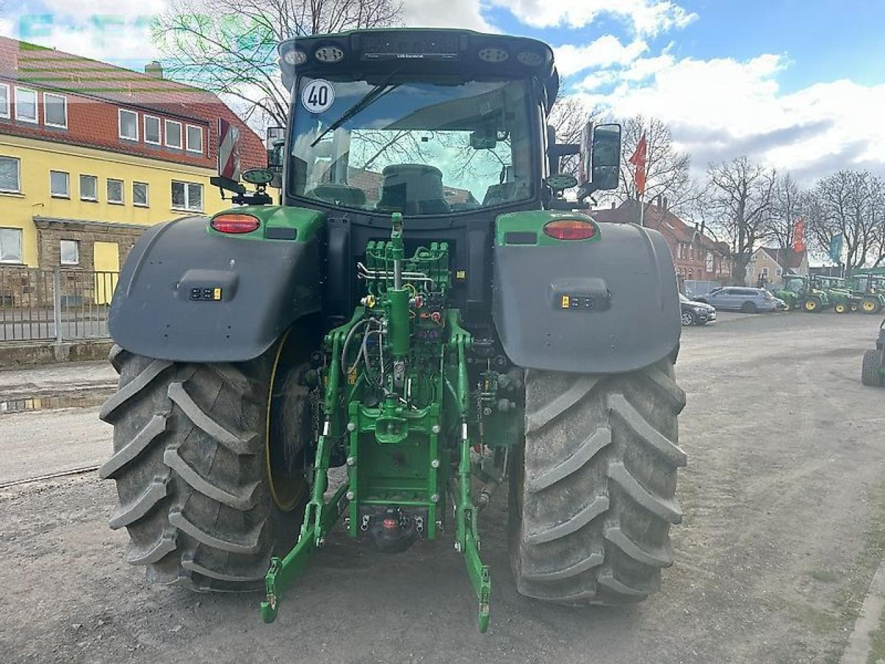 John Deere 6r 215 - Traktorius: foto 5 John Deere 6r 215 - Traktorius: foto 5