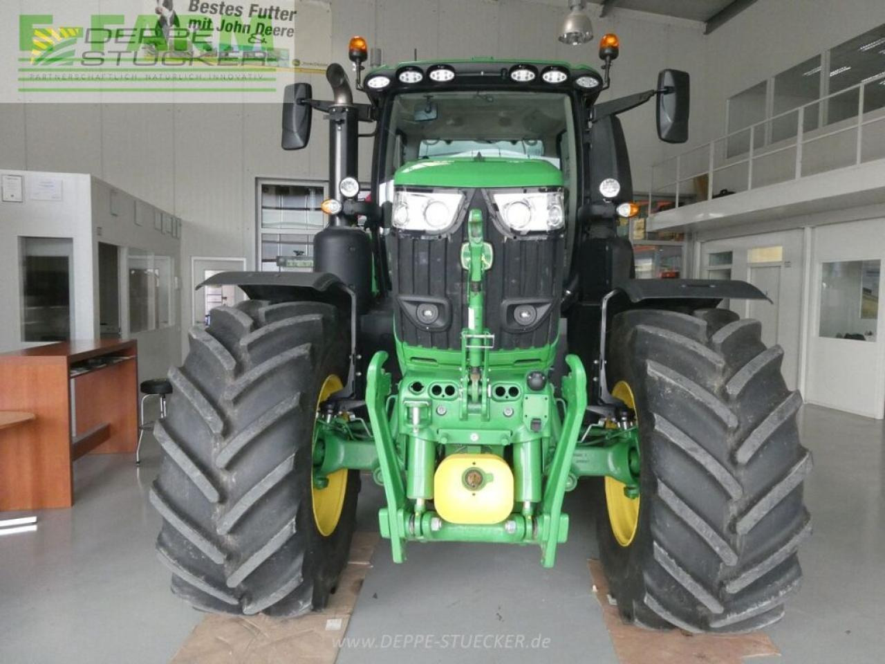 John Deere 6r 250 - Traktorius: foto 3 John Deere 6r 250 - Traktorius: foto 3