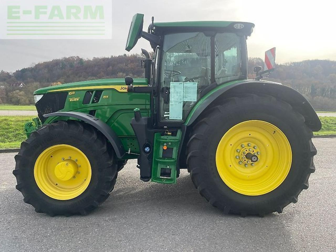 John Deere 6r155 / 6r 155 - Traktorius: foto 2 John Deere 6r155 / 6r 155 - Traktorius: foto 2