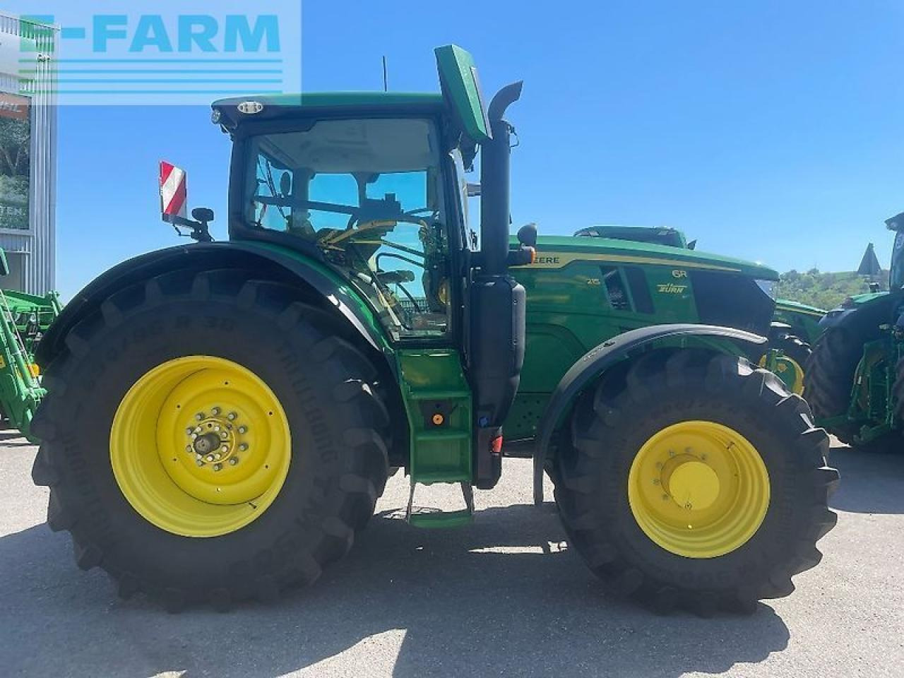 John Deere 6r215 / 6r 215 - Traktorius: foto 2 John Deere 6r215 / 6r 215 - Traktorius: foto 2
