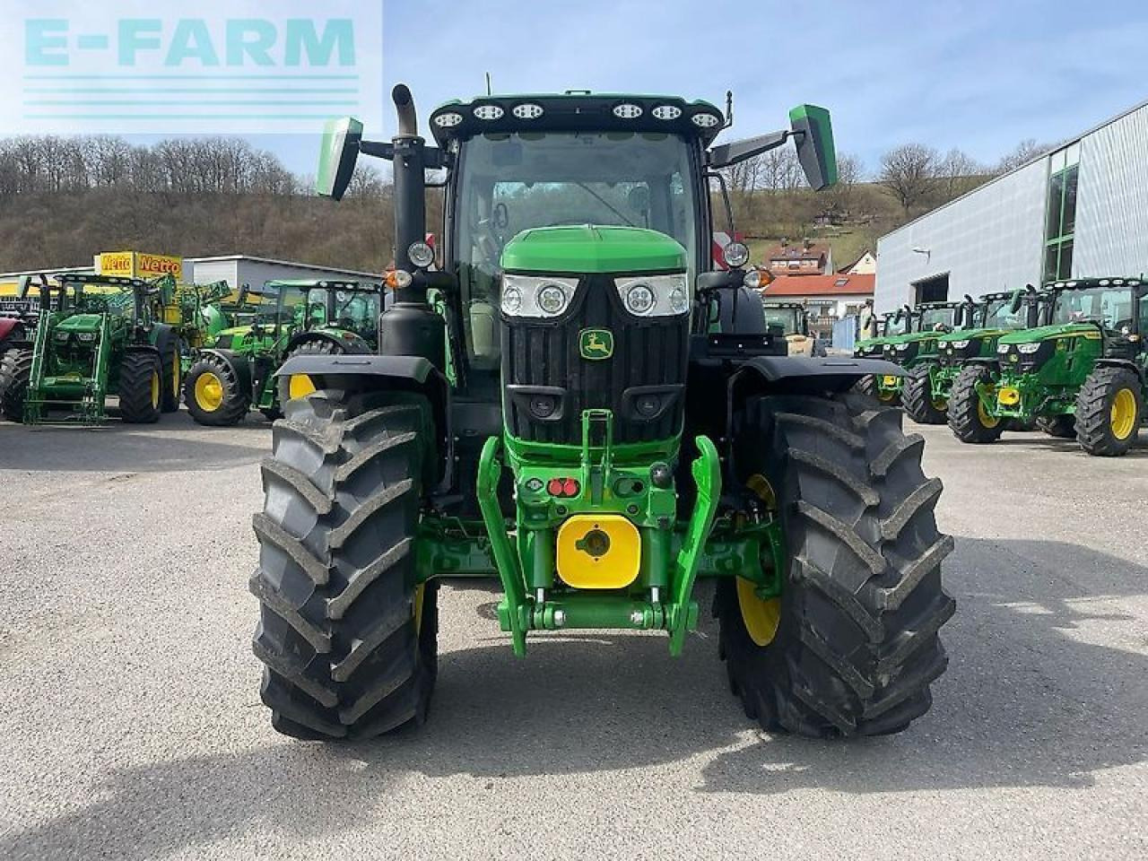 John Deere 6r215 / 6r 215 - Traktorius: foto 3 John Deere 6r215 / 6r 215 - Traktorius: foto 3